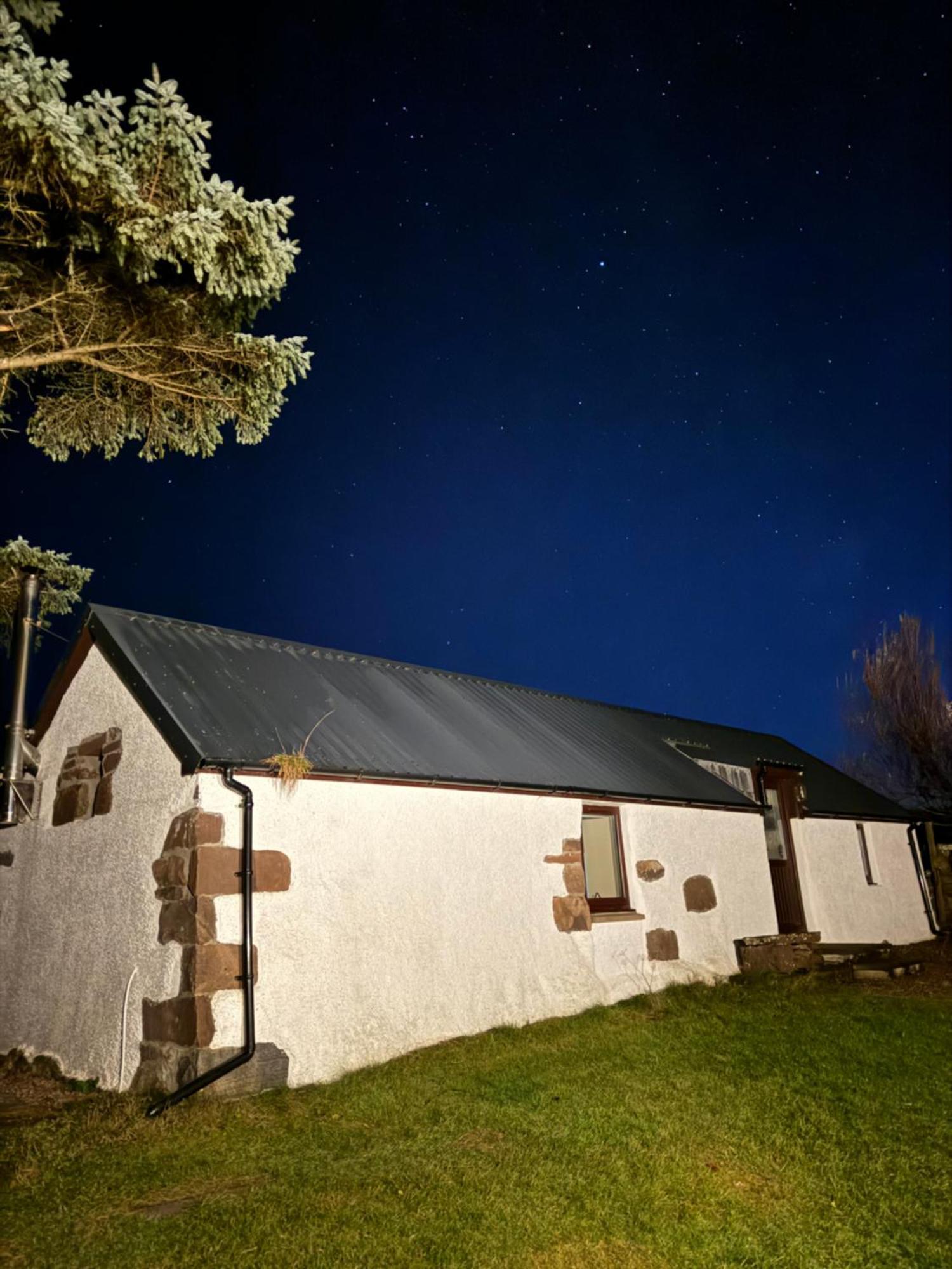 The Smithy House & Cottages Lochinver Extérieur photo