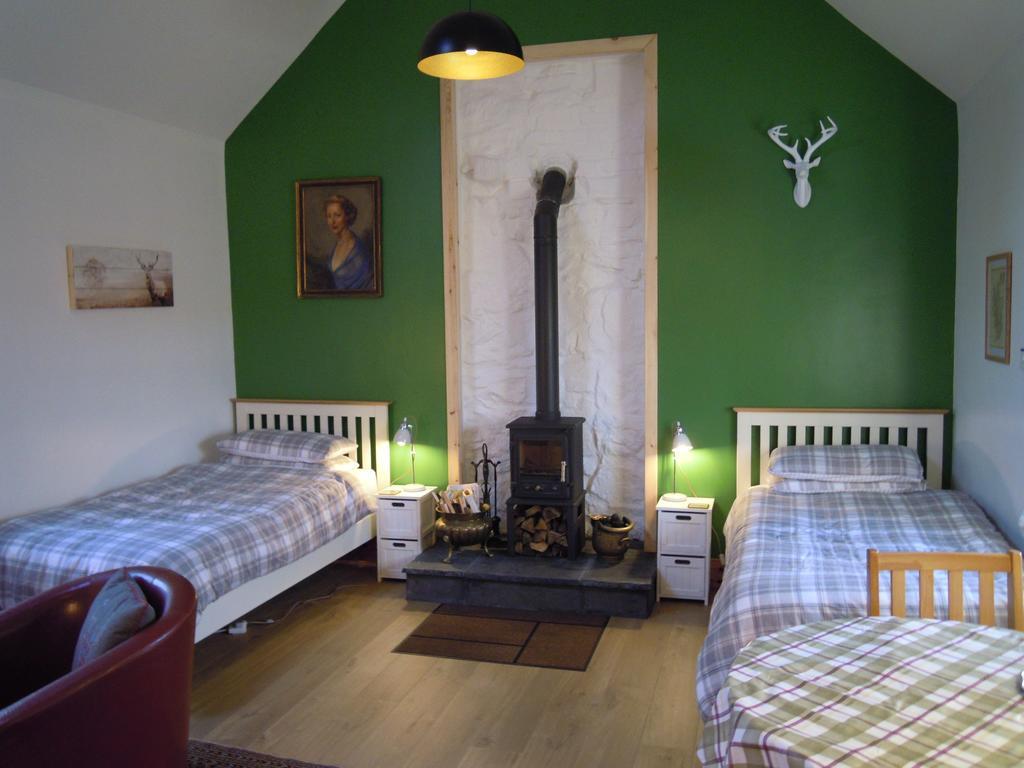 The Smithy House & Cottages Lochinver Extérieur photo