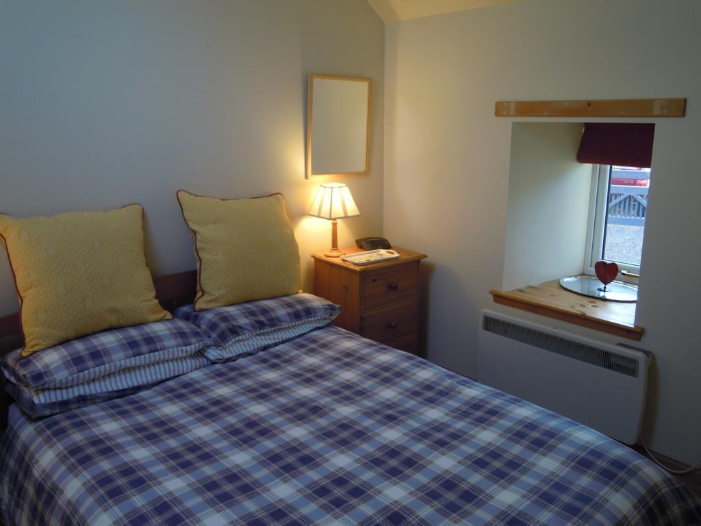 The Smithy House & Cottages Lochinver Extérieur photo