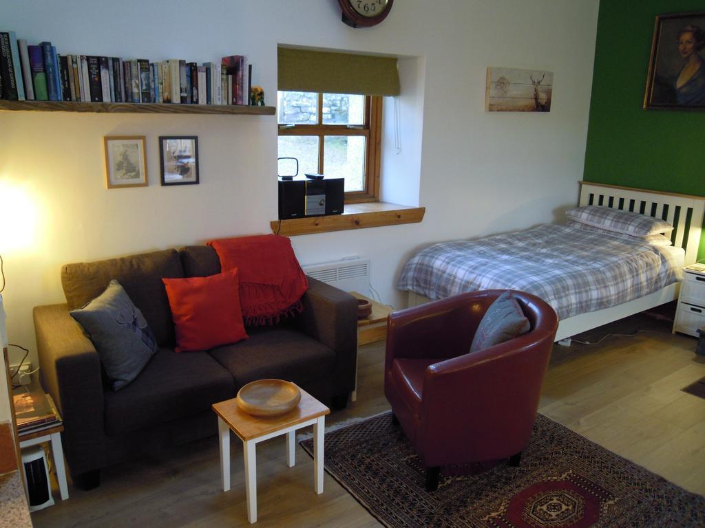 The Smithy House & Cottages Lochinver Extérieur photo