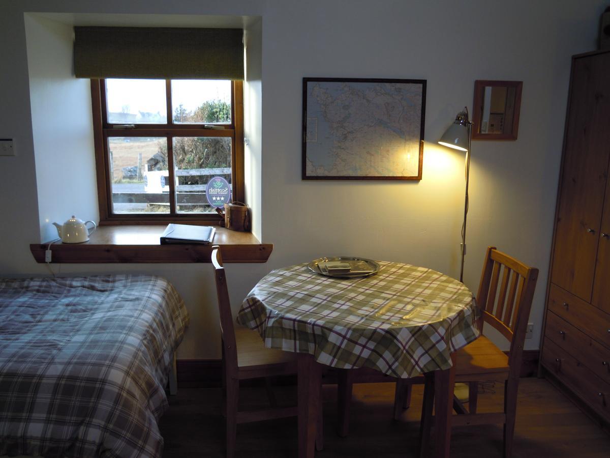 The Smithy House & Cottages Lochinver Extérieur photo